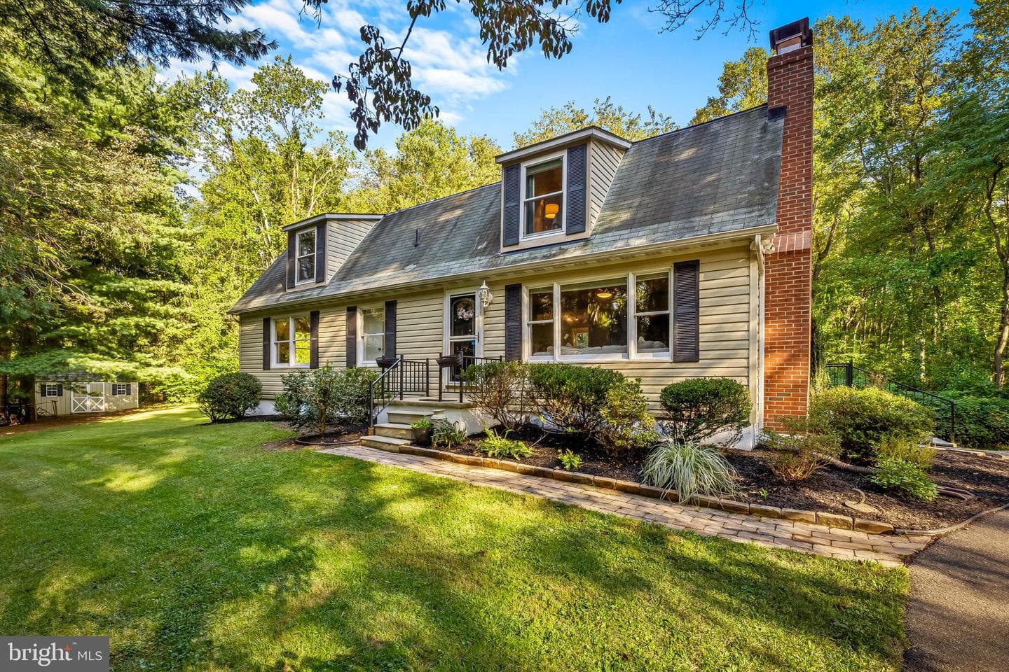 18709 Frederick Road photo 1