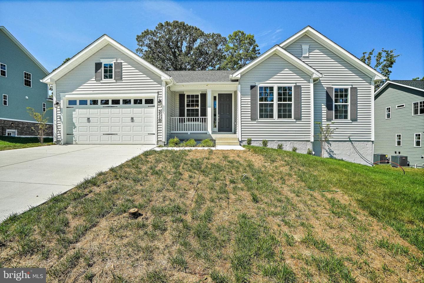 5710 Charlies Way photo 1