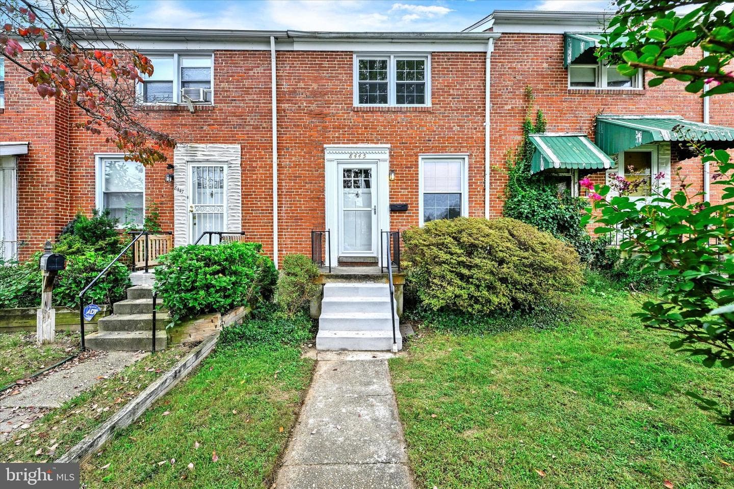 8445 Water Oak Road photo 1