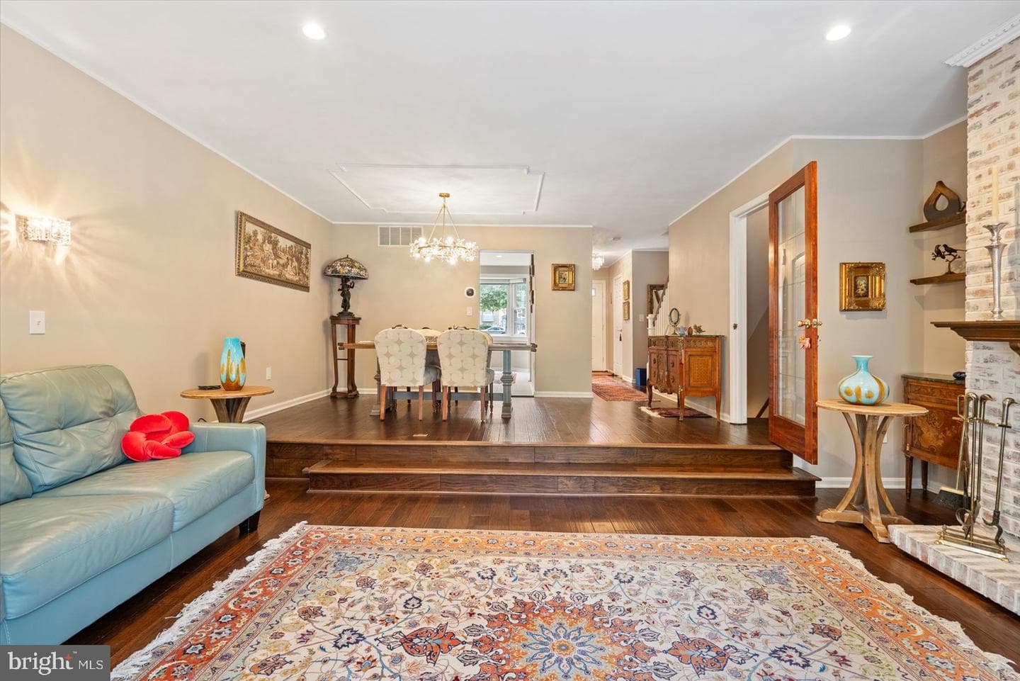 26 Silversage Court photo 1