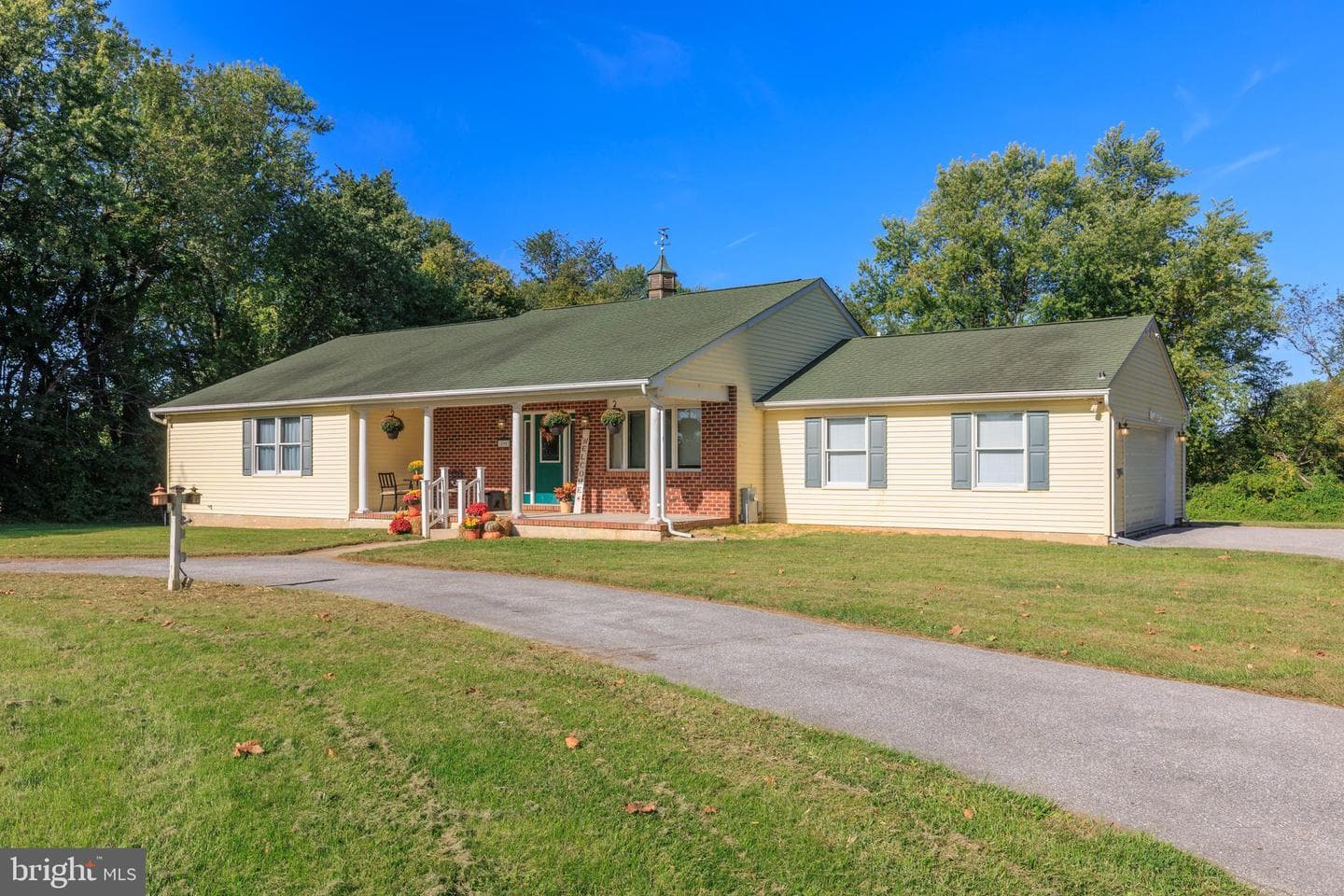 15902 Trenton Road photo 1
