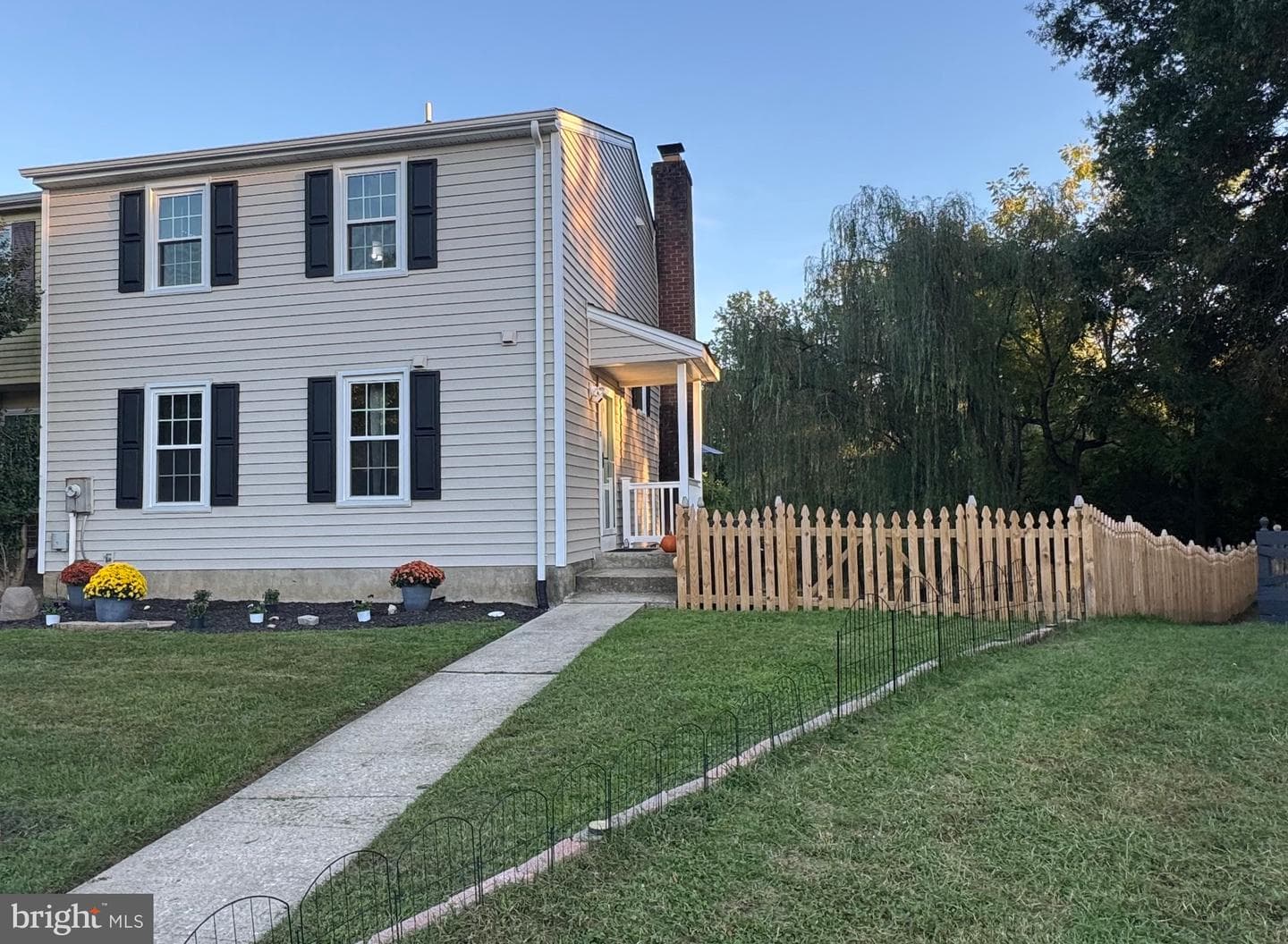 121 E Orange Court photo 1