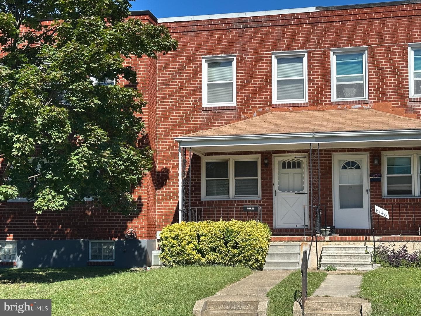 8144 Gray Haven Road photo 1