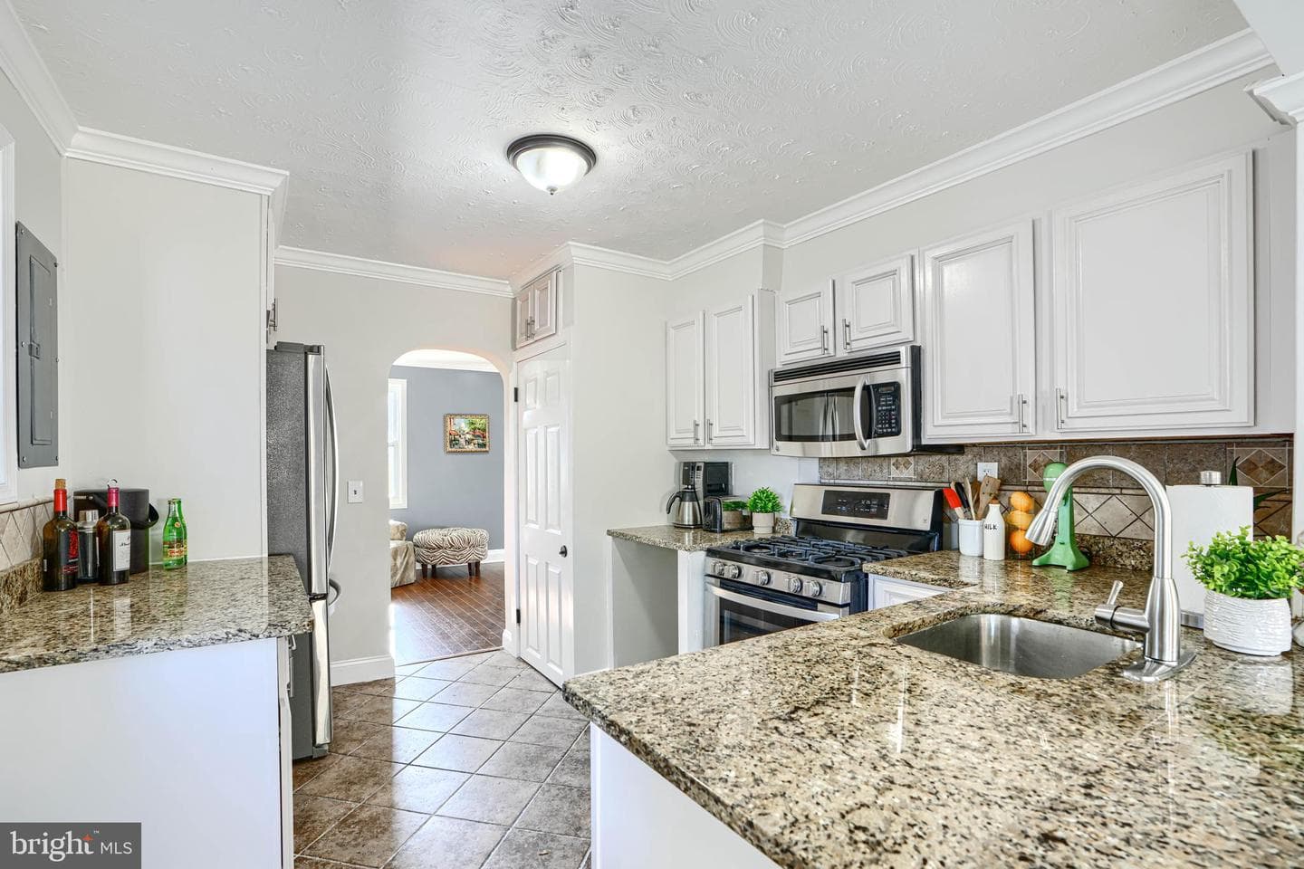 25 Crafton Road photo 1