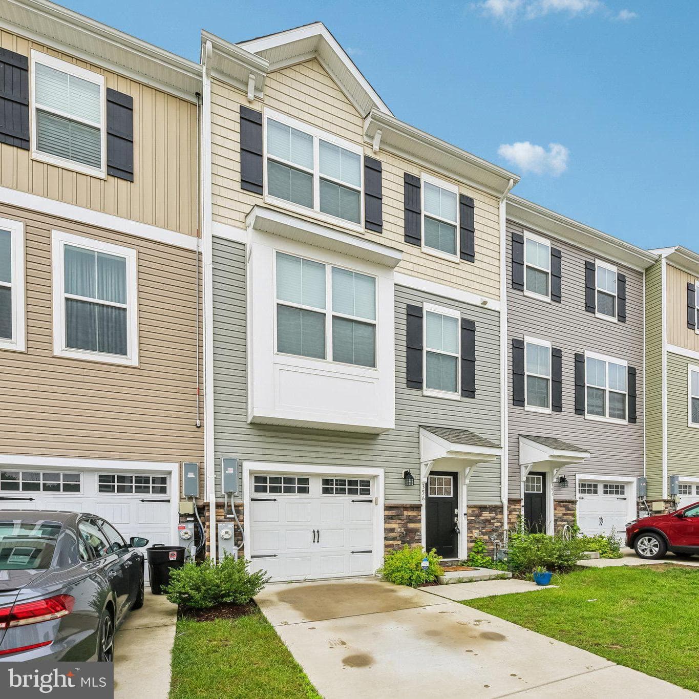 356 Delano Way photo 1
