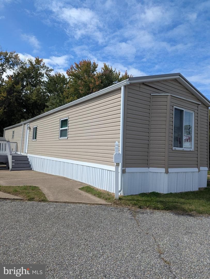 472 Mirabile Lane
