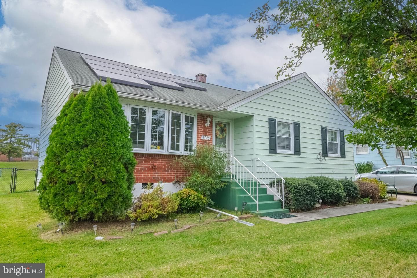 9026 Carlisle Avenue photo 1