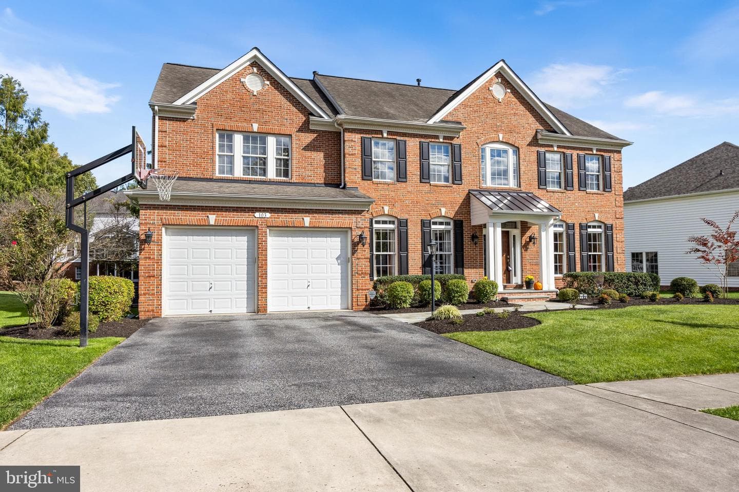 103 Troutbeck Court photo 1