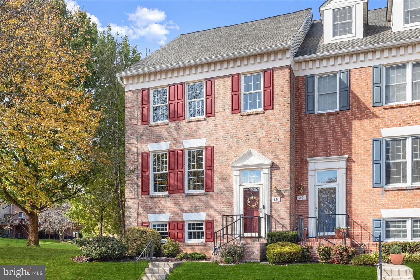 28 Alderman Court photo 1