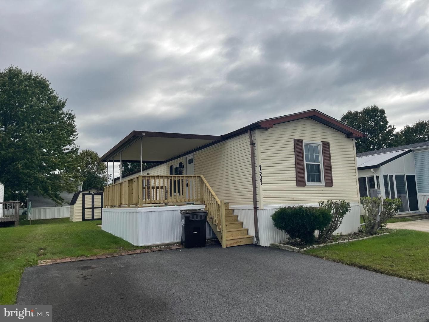 7507 Biscayne Bay Boulevard photo 1