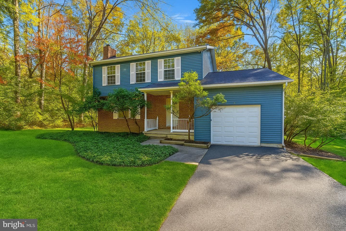 38 Constantine Drive photo 1