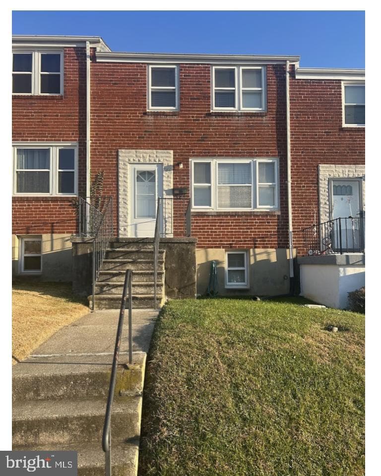 4821 Carmella Drive photo 1