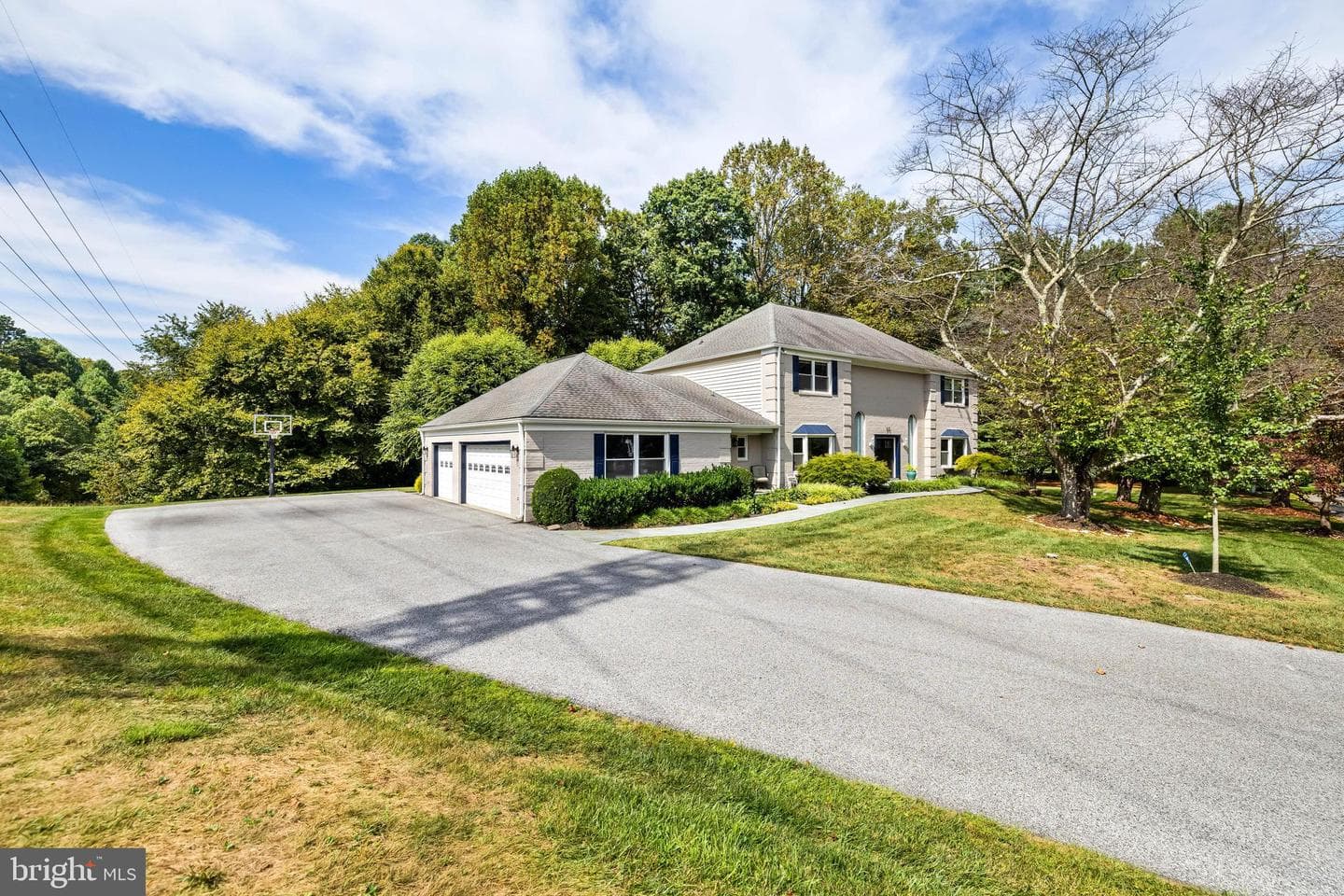 20 Highfield Court photo 1