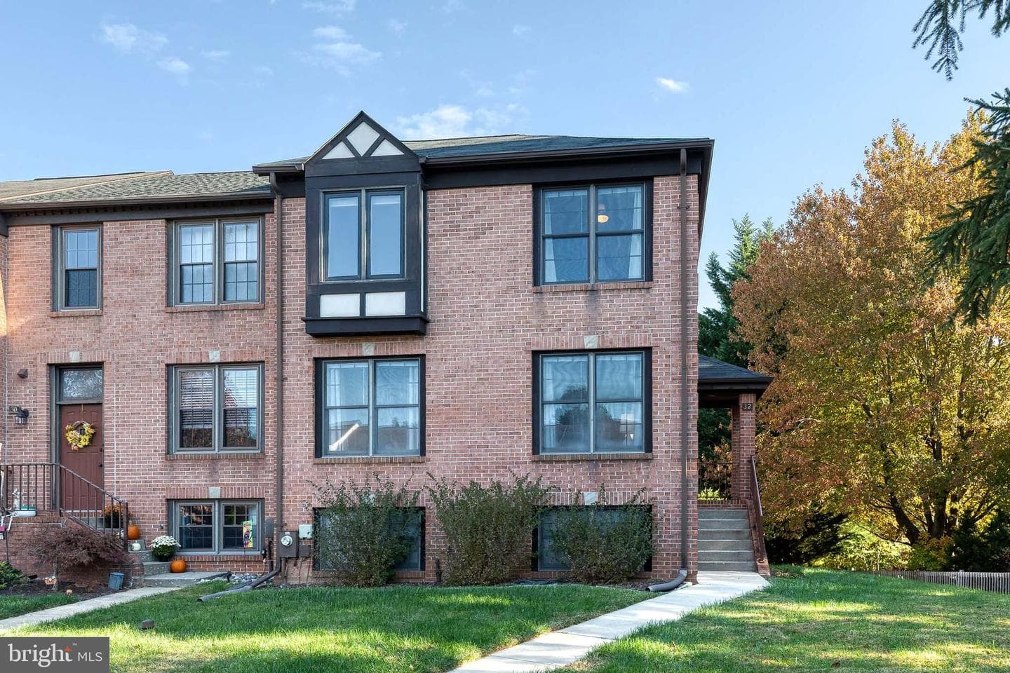 32 Faraday Drive photo 1