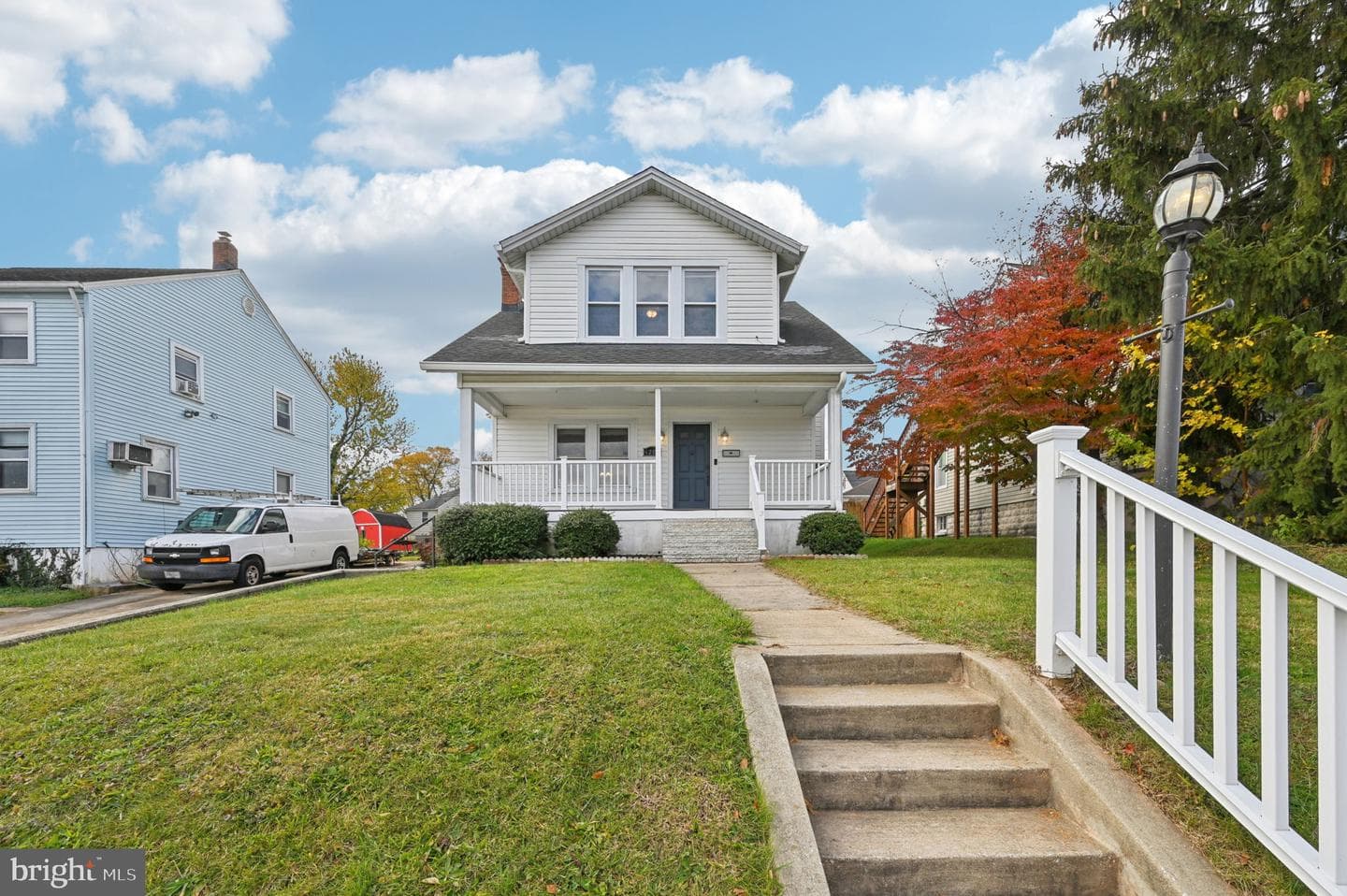 4209 Cardwell Avenue photo 1
