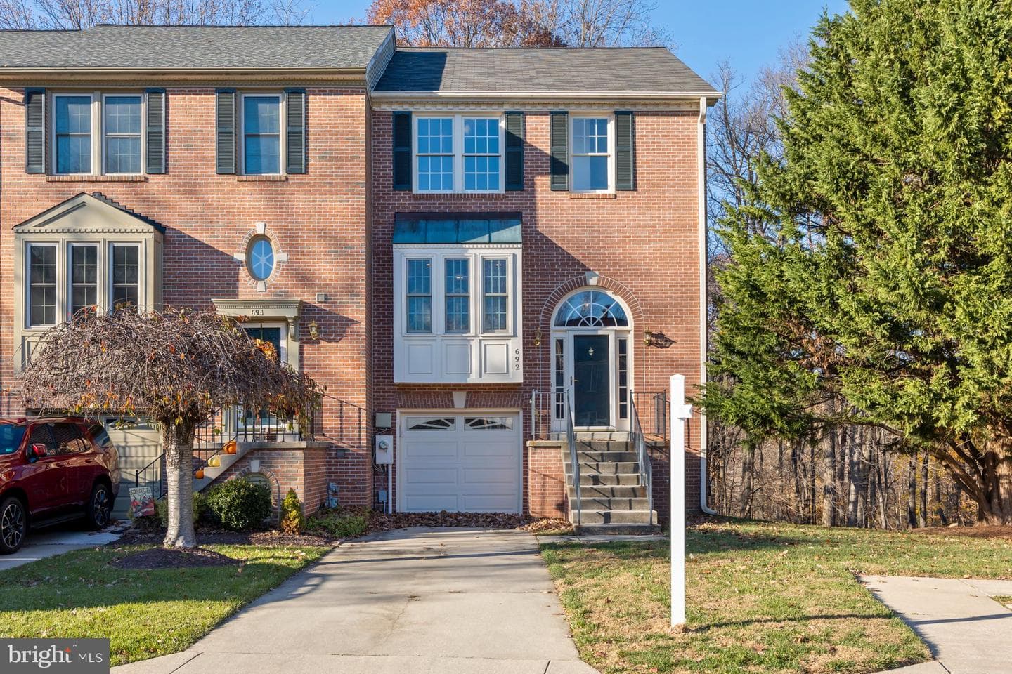 692 Budleigh Circle photo 1