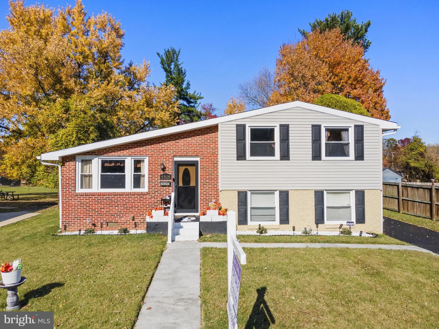 4814 Old Court Road photo 1