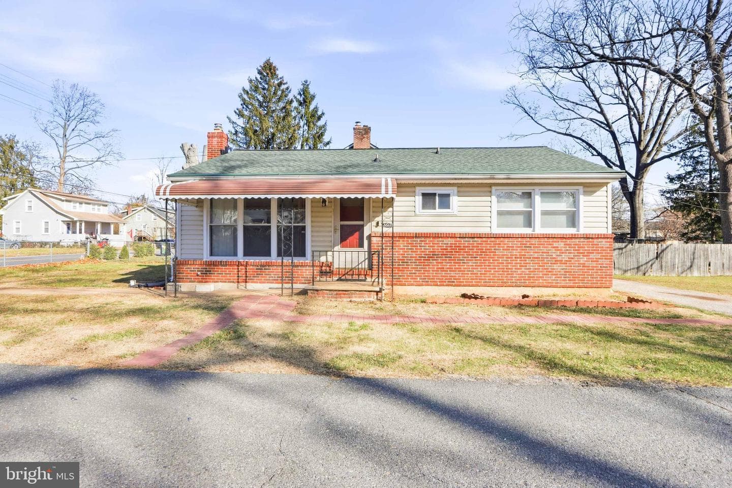 3517 N Rolling Road photo 1