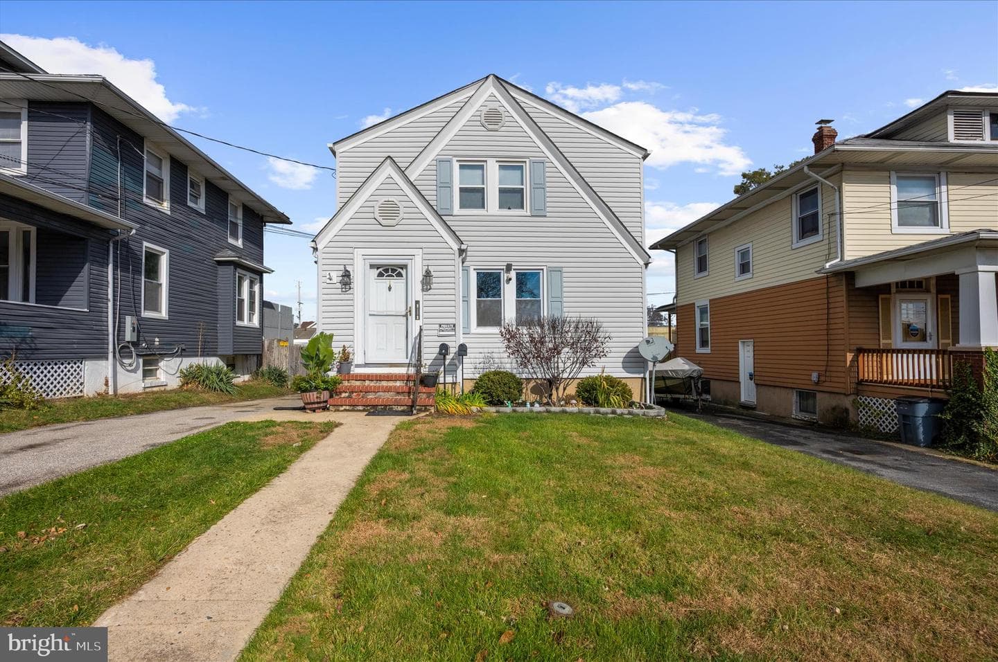 1328 Stevens Avenue photo 1