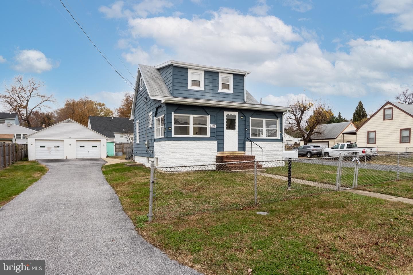 7324 School Lane photo 1