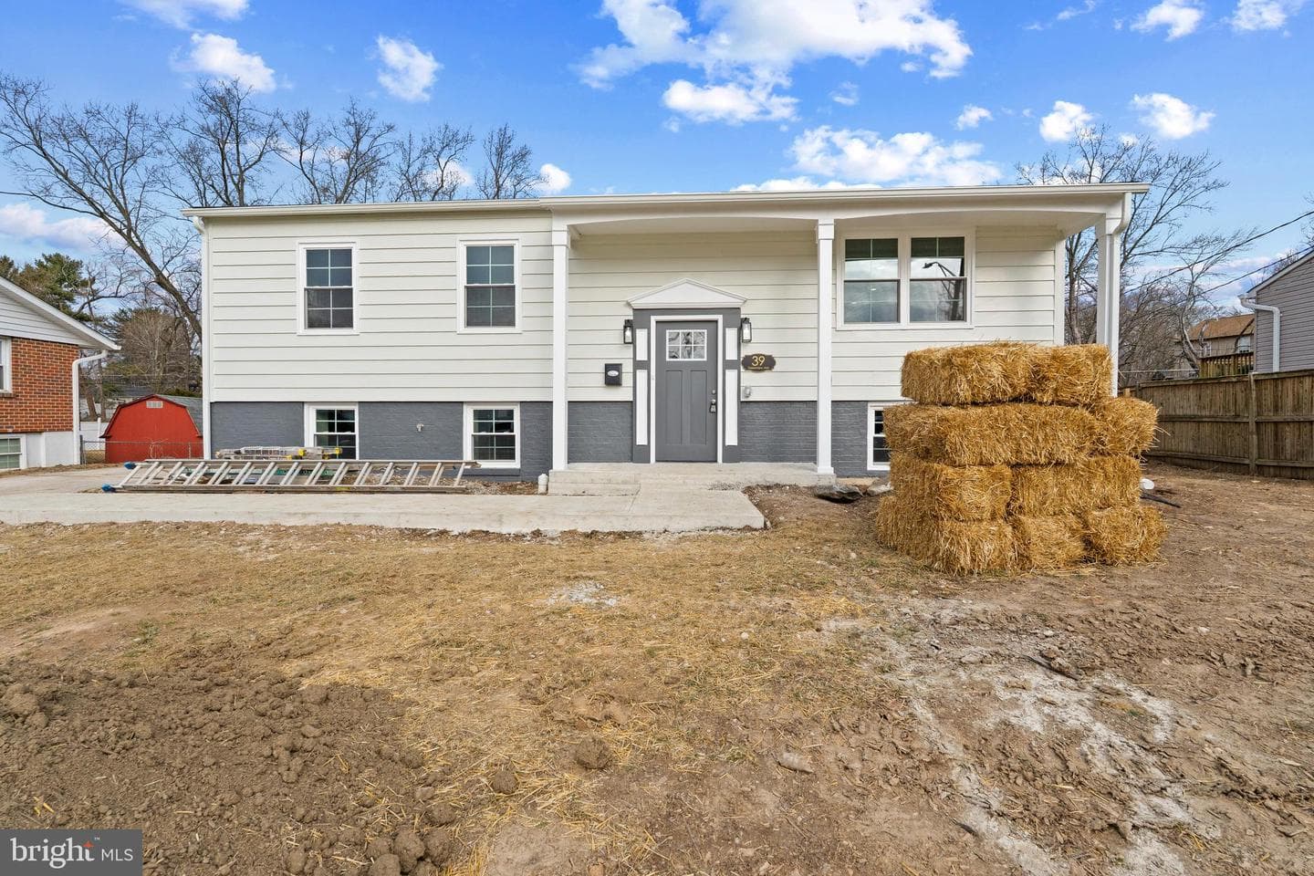 39 Greenview Avenue photo 1