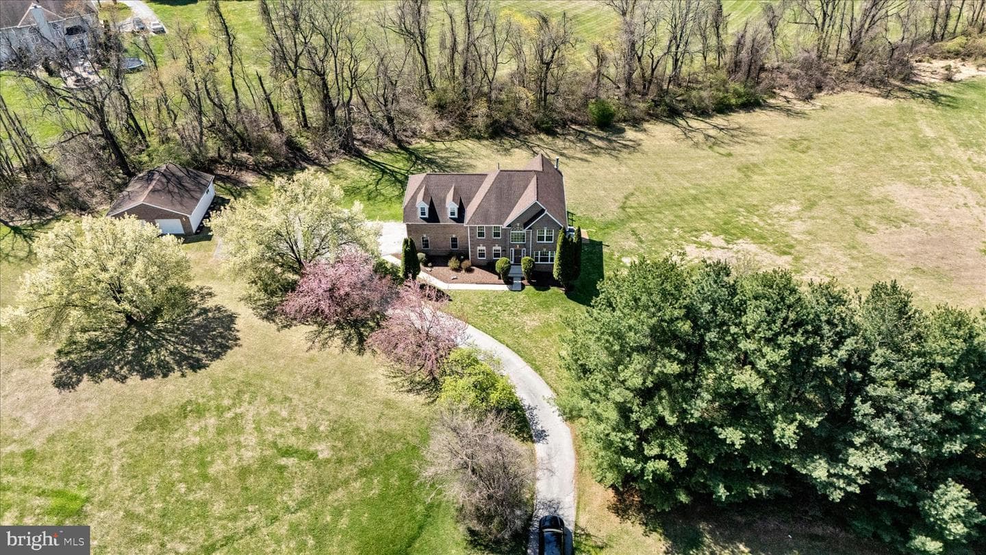 10013 Village Green Drive