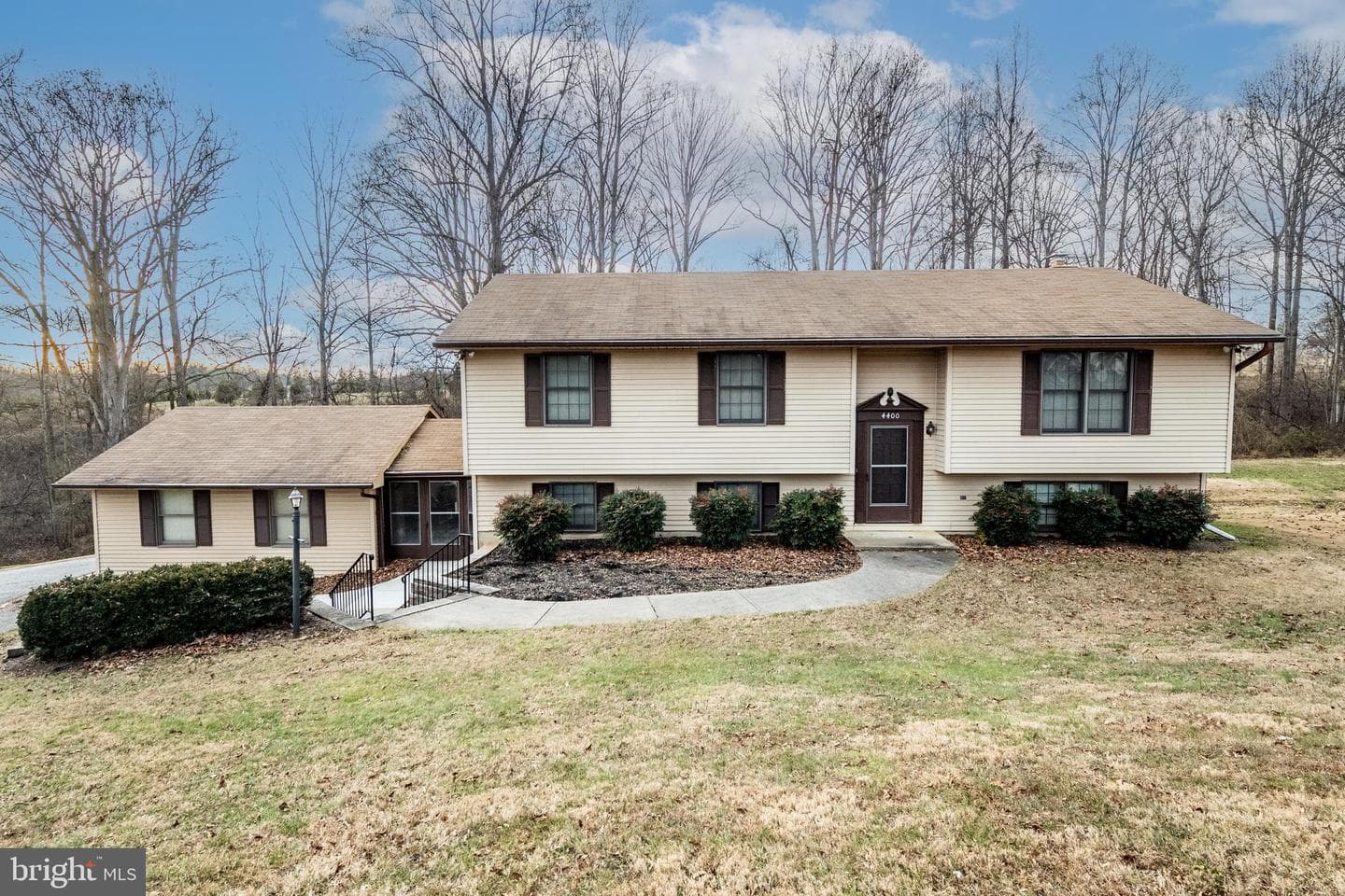 4400 Powells Run Road photo 1