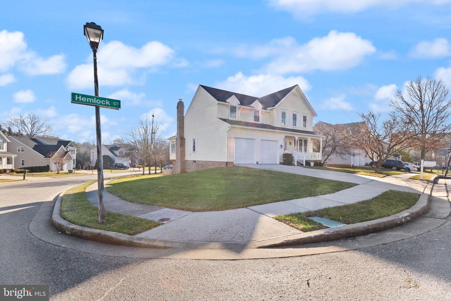 1 Hemlock Court photo 1