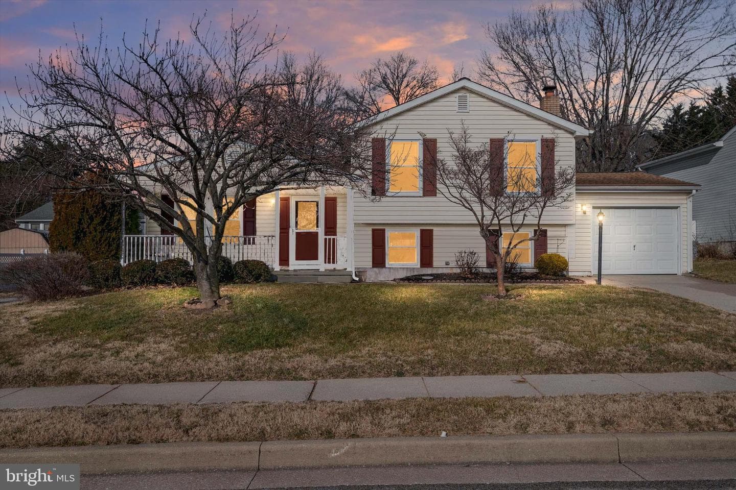 226 Compass Road photo 1