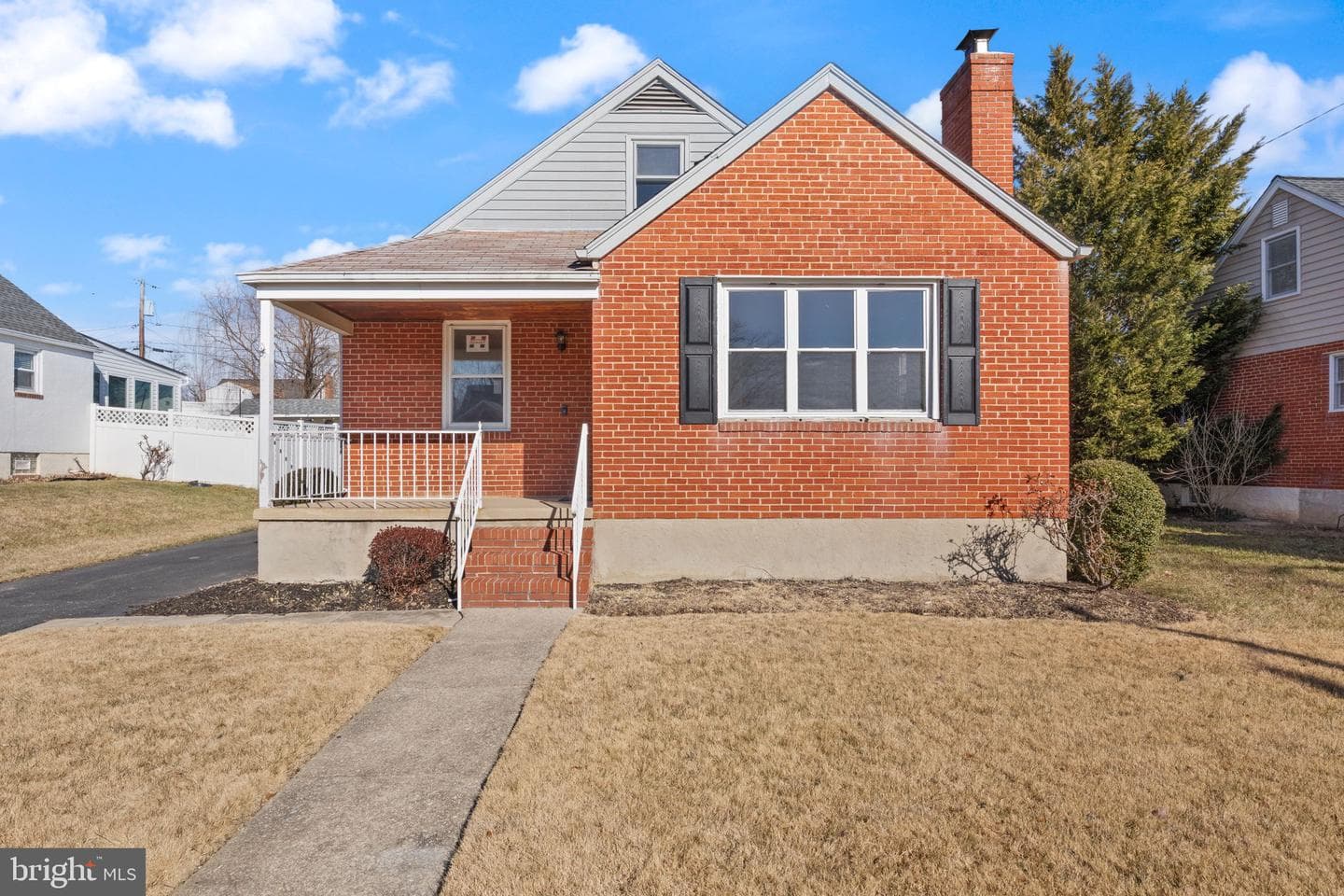 4410 Vale Drive photo 1