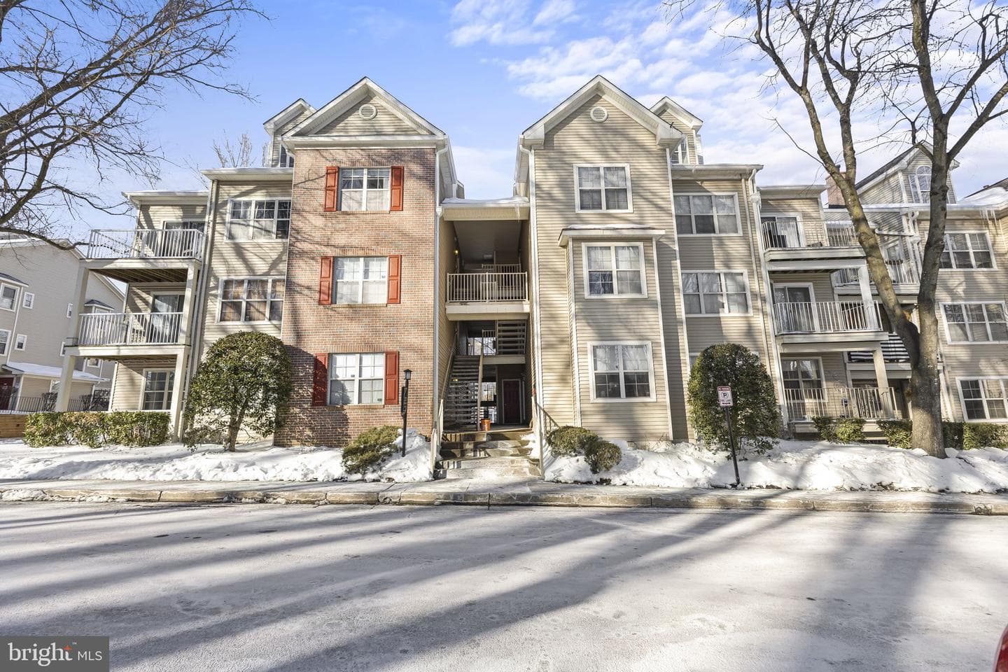 2320 Falls Gable Lane #b