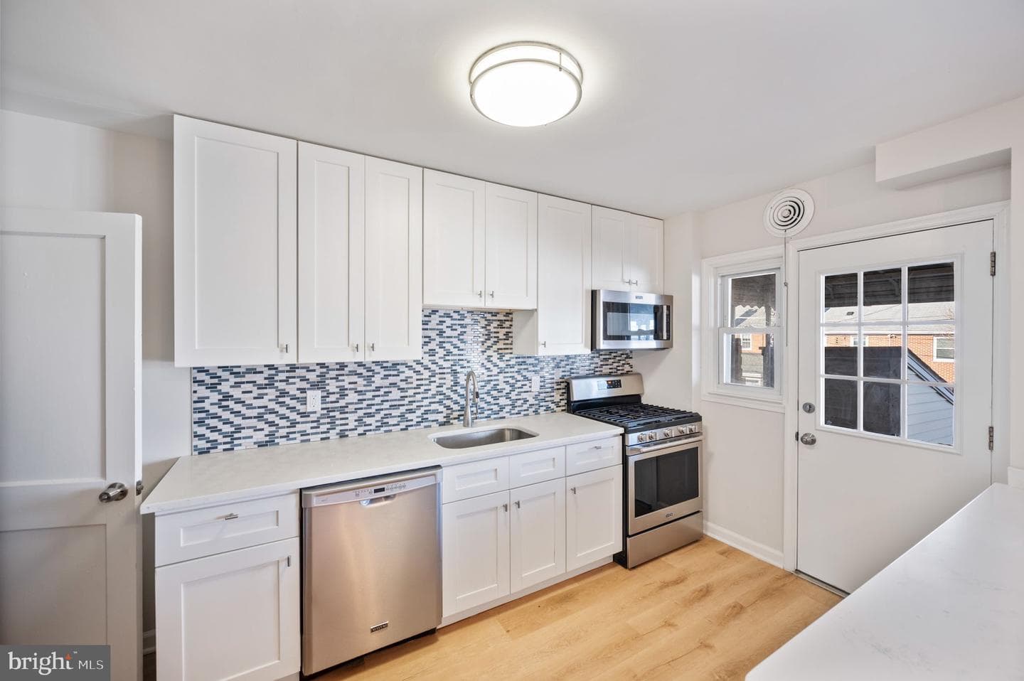 7316 Conley Street photo 1