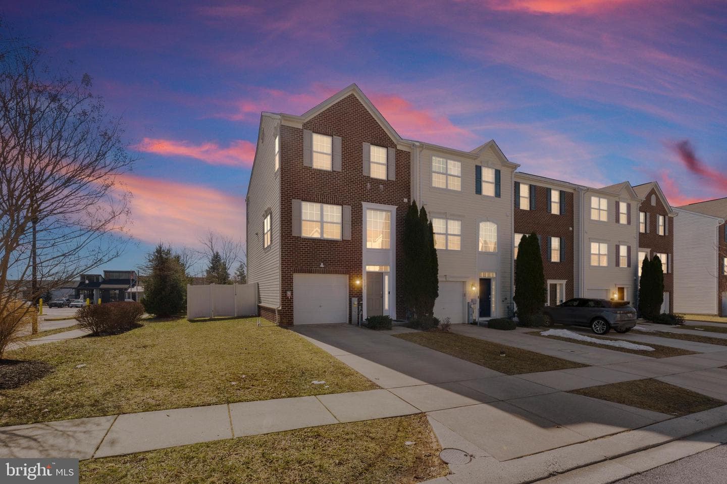 9301 Silver Charm Drive photo 1