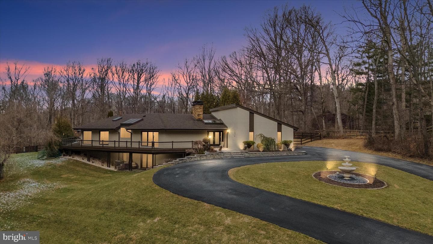 2308 Caves Road