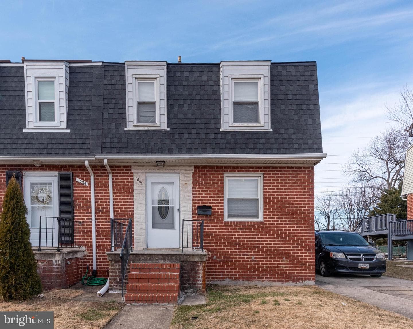 5686 Utrecht Road photo 1