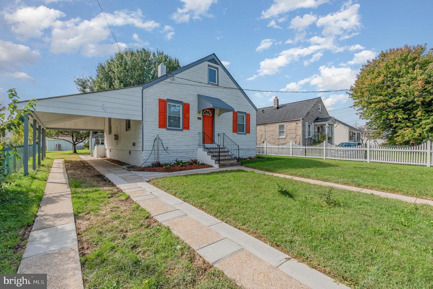 1205 N Point Road photo 1