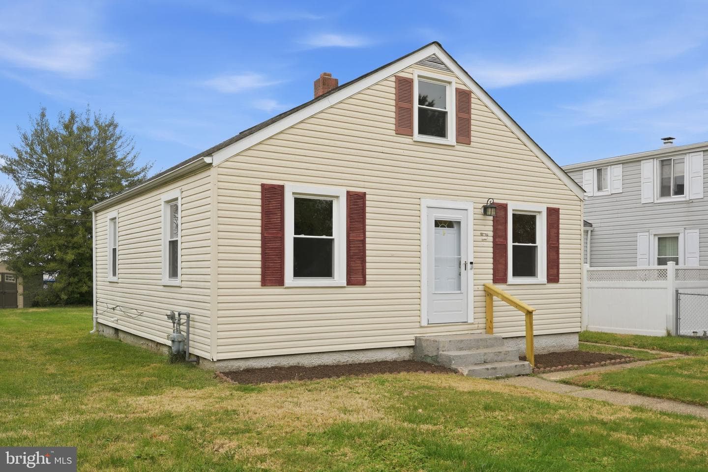 202 S Woodwell Road photo 1