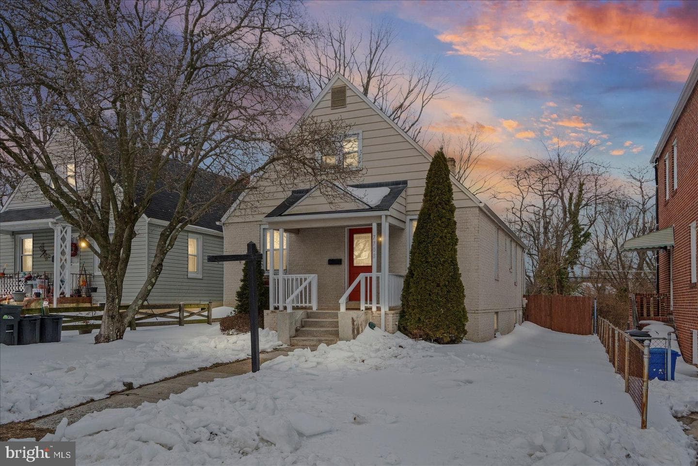 7708 Middlesex Place photo 1