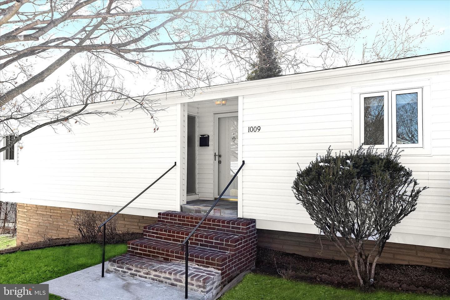 1009 Flagtree Lane photo 1