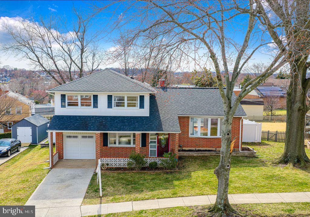 8007 Sagramore Road photo 1