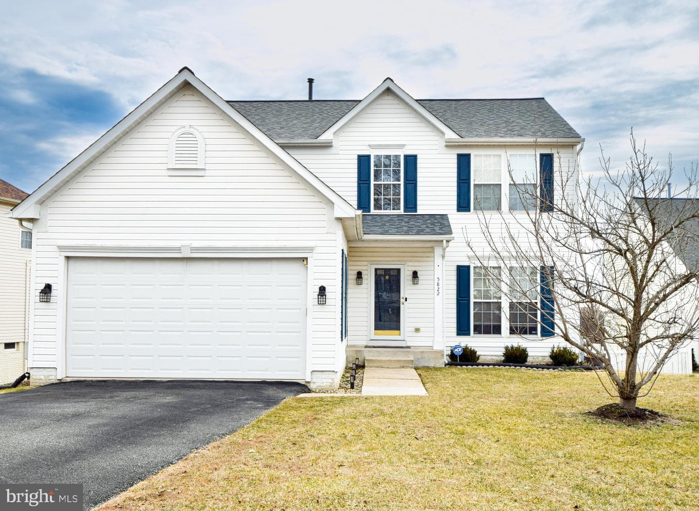 5822 Dillon John Court