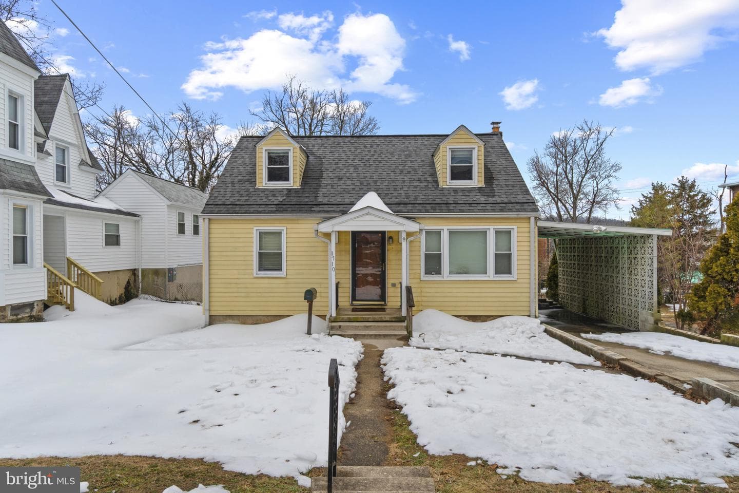1710 Selma Avenue photo 1