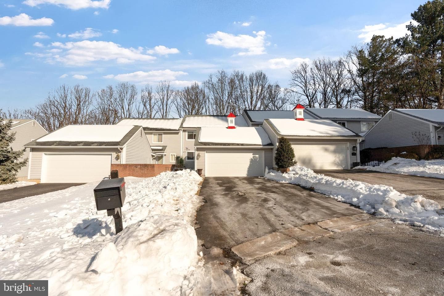 17 Killala Ct photo 1