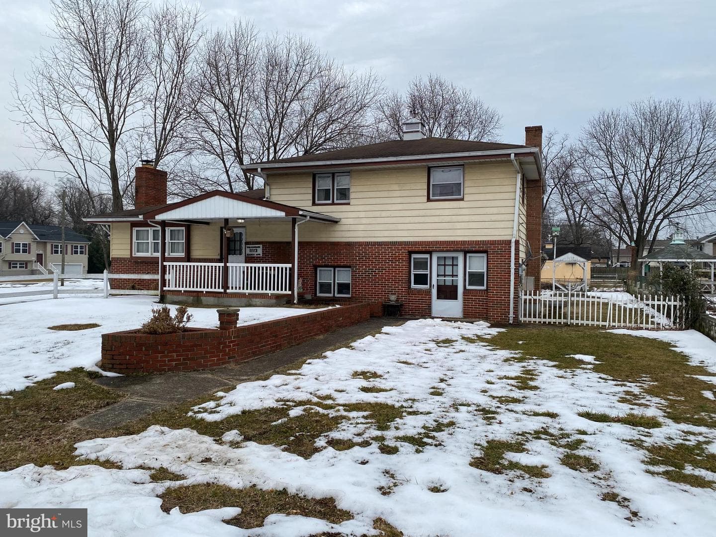 1113 Kent Avenue photo 1