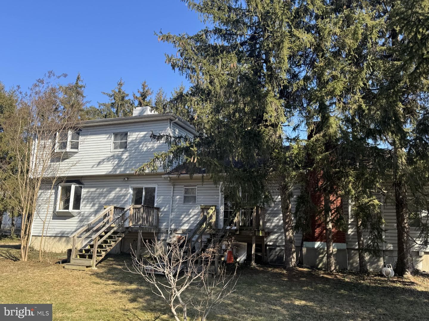 224 E Burke Avenue photo 1