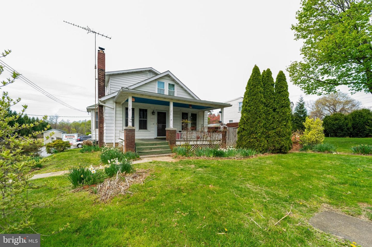 13816 Hanover Pike photo 1