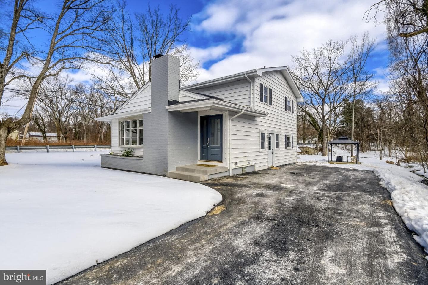 7107 Walnut Avenue photo 1