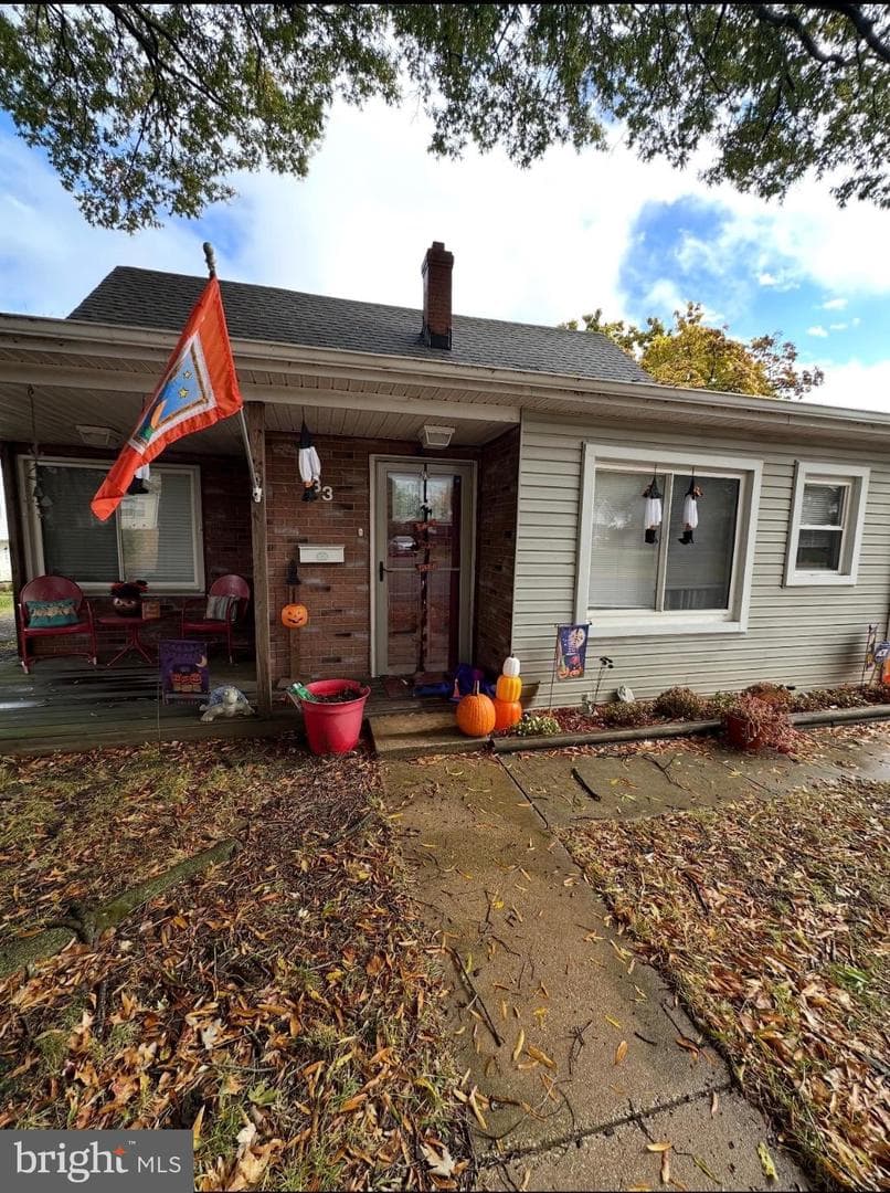 33 Left Wing Drive photo 1