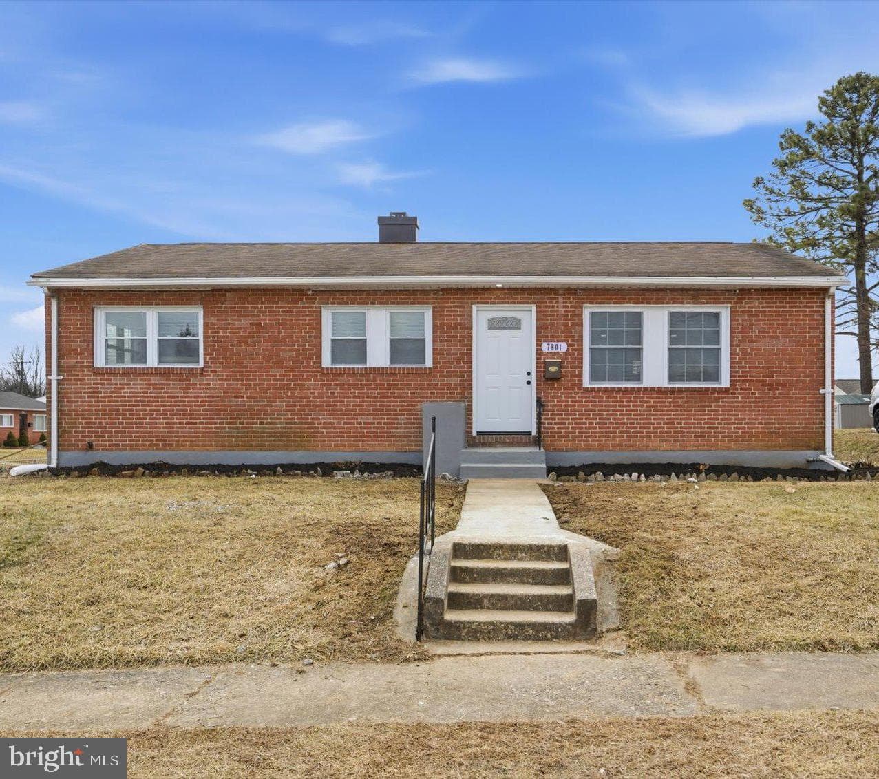 7801 Gaywood Circle photo 1