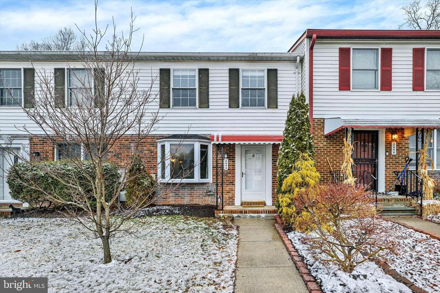 2642 Pearwood Road photo 1